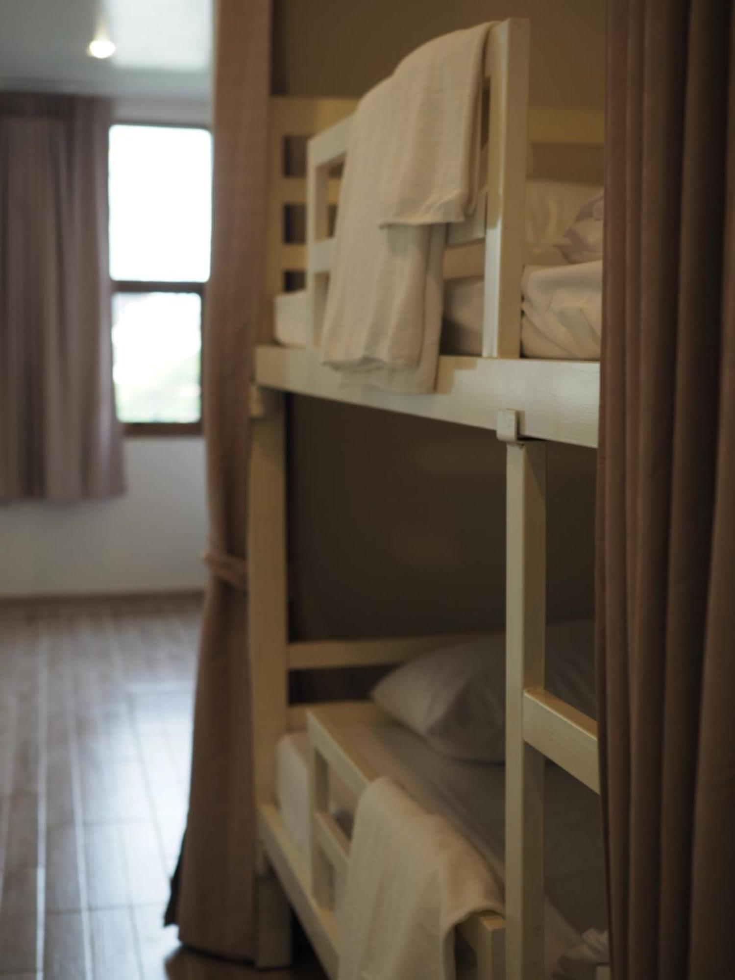 Krung Tone Hostel 曼谷 外观 照片